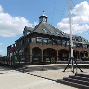 Hotel Boathouse, Hythe (Hampshire)